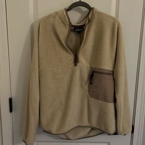 Patagonia pullover half-zip fleece